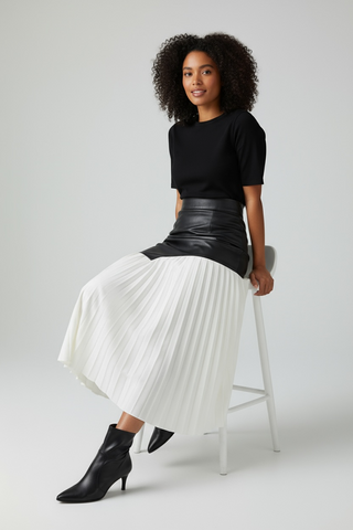 Pleated Contrast High Rise Skirt