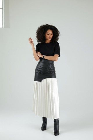 Pleated Contrast High Rise Skirt