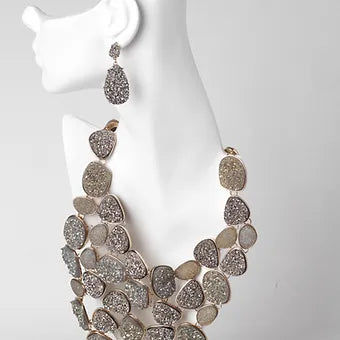 Summer on the rocks Necklace Set